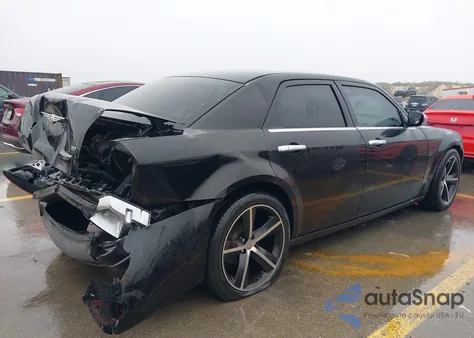 2006 Chrysler 300 из США, поврежденный, VIN 2C3KA43R16H211904